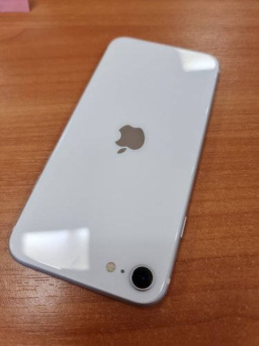 iPhone SE 128 GB