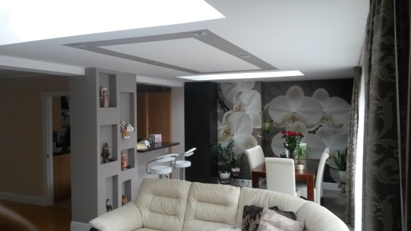 2 miegamuju namas - Langley