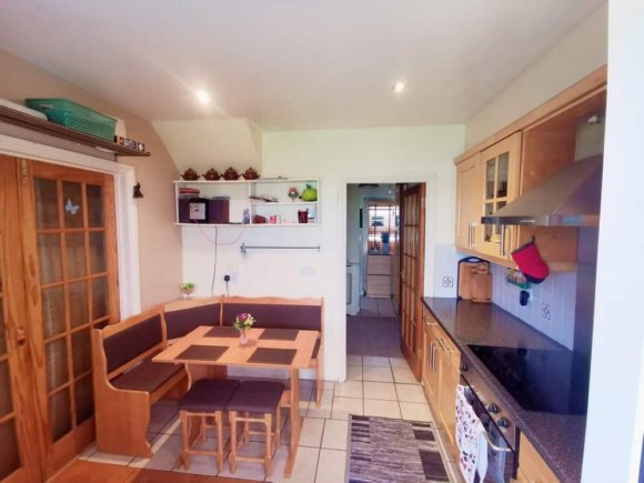 Thames View Barkinge pusantrinis kambarys.